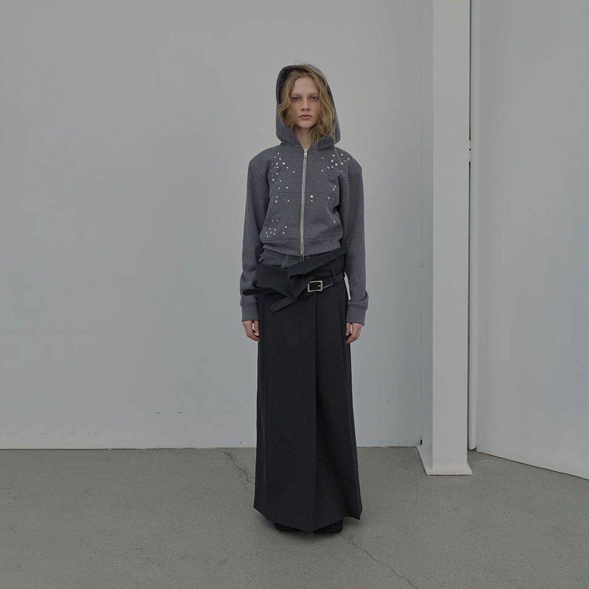 엘씨디씨티엠(LCDC™) FOLD-OVER CHECK SKIRT (DARK GREY)