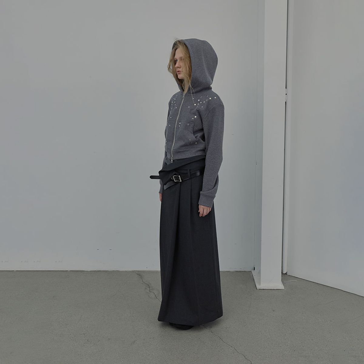 엘씨디씨티엠(LCDC™) FOLD-OVER CHECK SKIRT (DARK GREY)