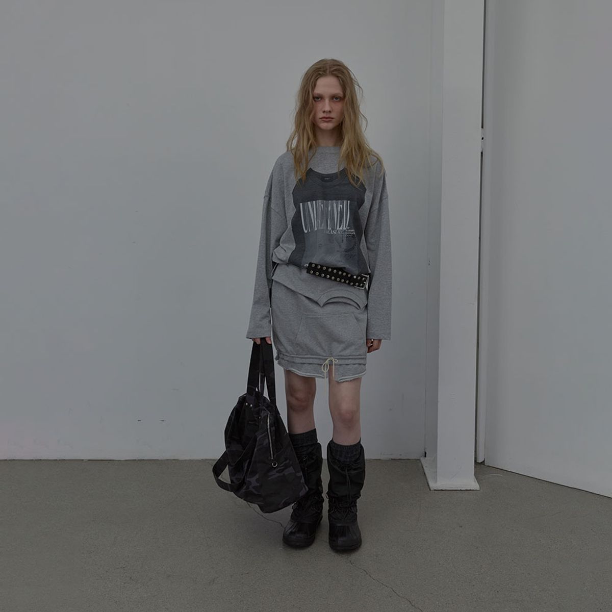 엘씨디씨티엠(LCDC™) LAYERED CAMO TOTE BAG (DARK GREY)