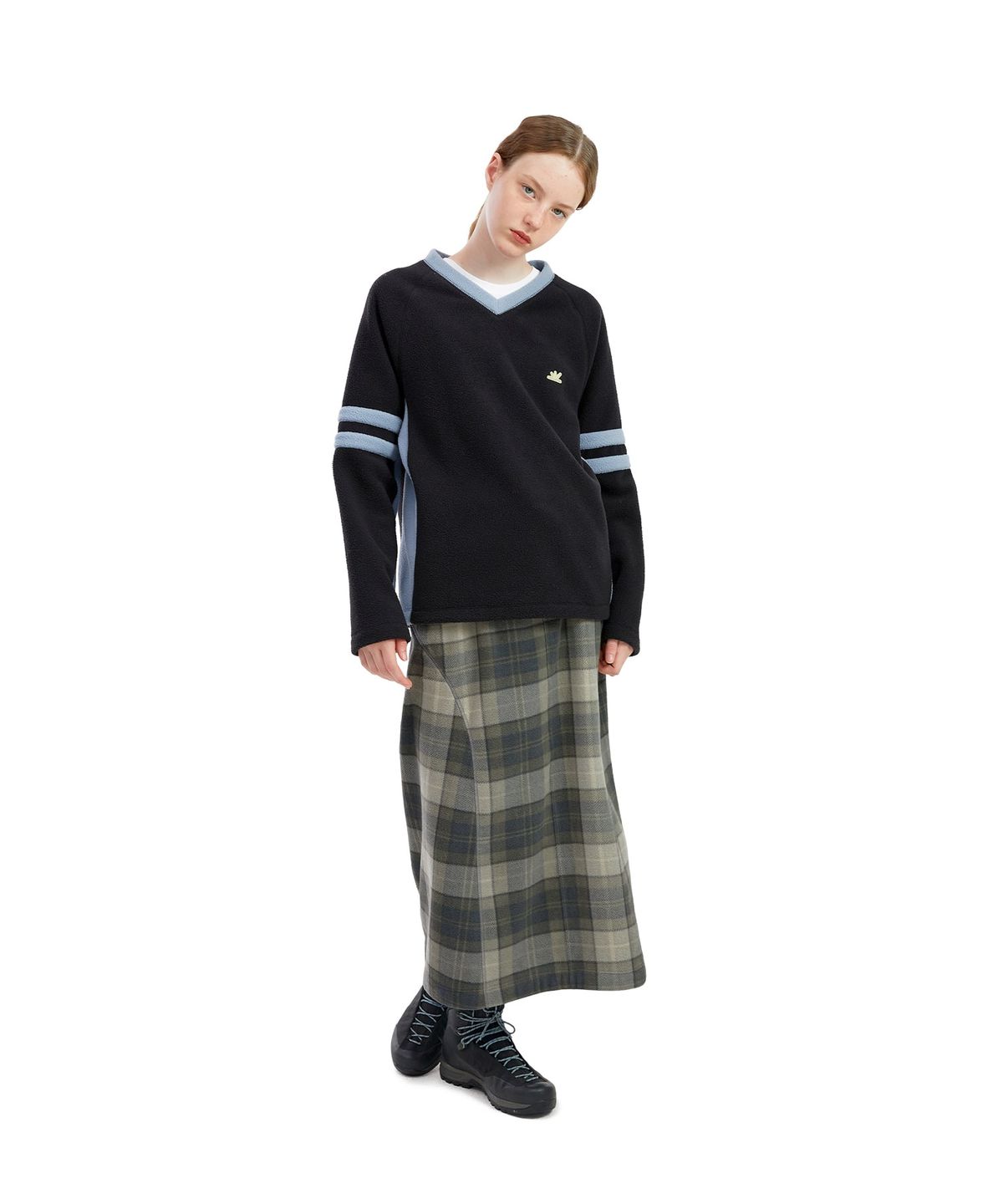 썬러브투어(SUNLOVETOUR) V Fleece Pullover Navy