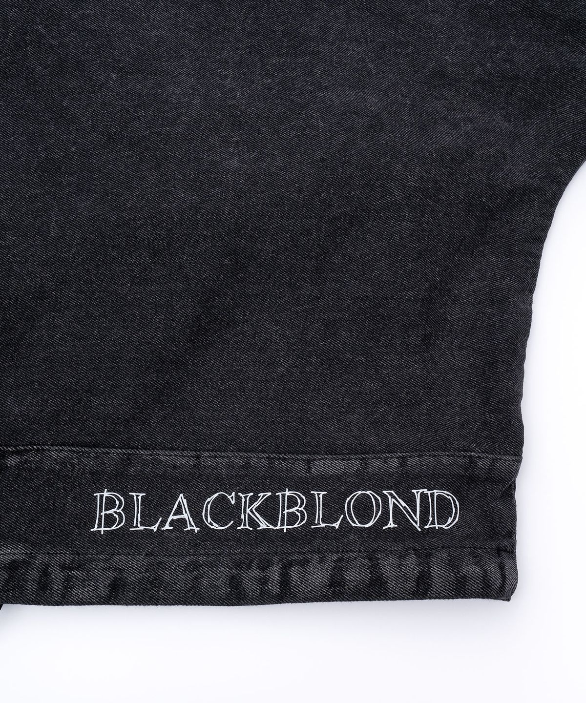 블랙블론드(BLACKBLOND) 비비디 빈티지 클래쉬 후드 데님 집업 자켓 (블랙)