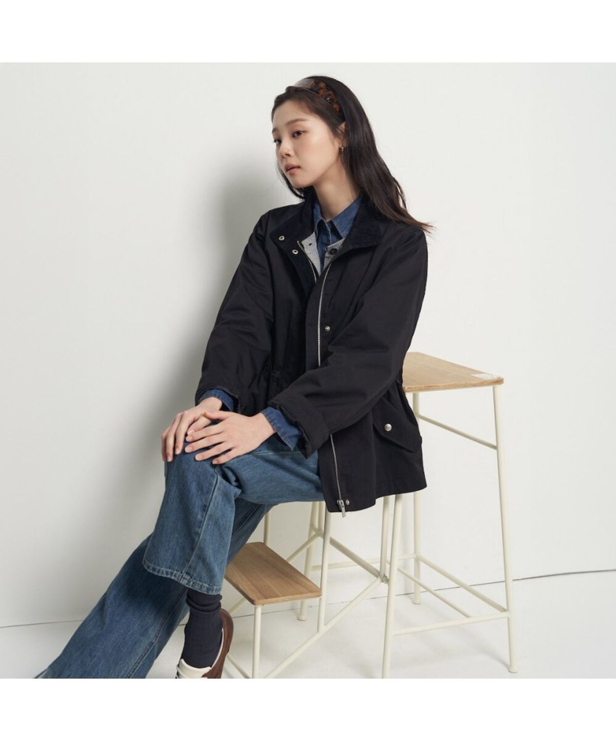 빈폴 레이디스(BEANPOLE LADIES) 반넥 사파리형 헌팅 점퍼  블랙 (BF5939C025)