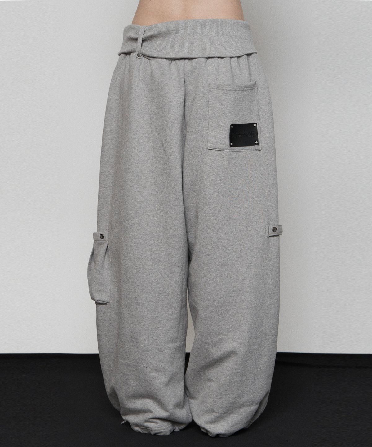 에트오소메(ETRE AU SOMMET) Rib Terry Pocket Sweat Pants (MELANGE GRAY)