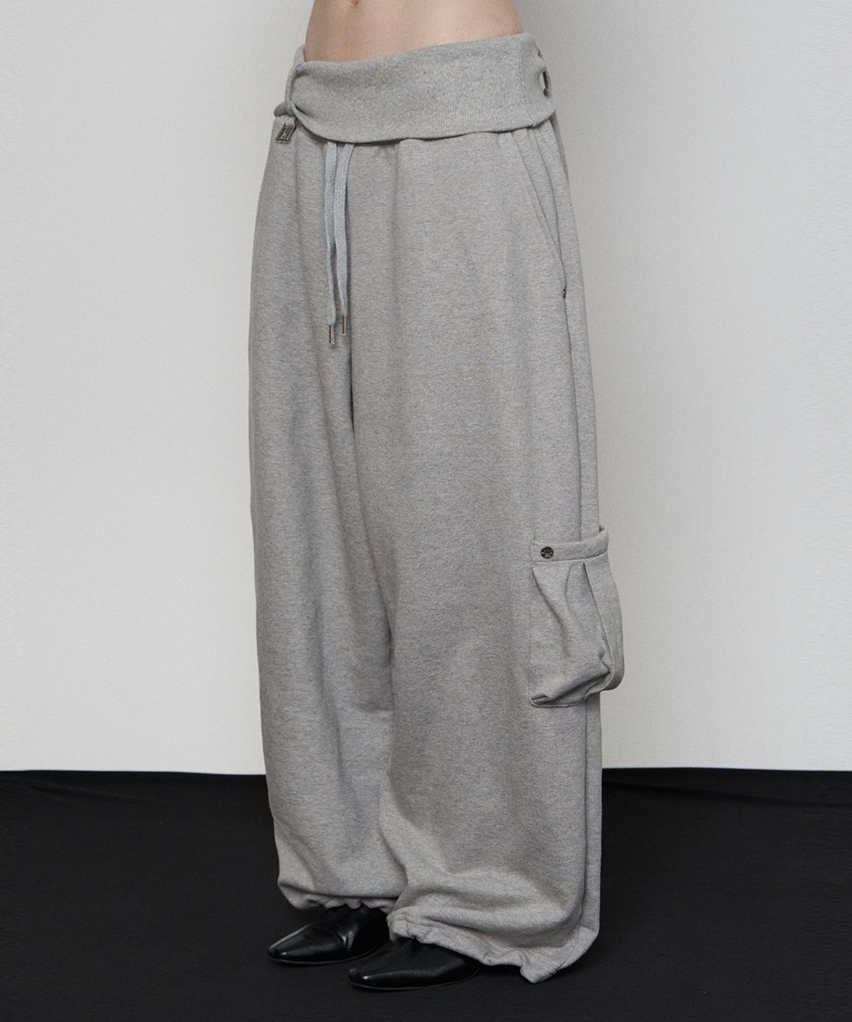 에트오소메(ETRE AU SOMMET) Rib Terry Pocket Sweat Pants (MELANGE GRAY)