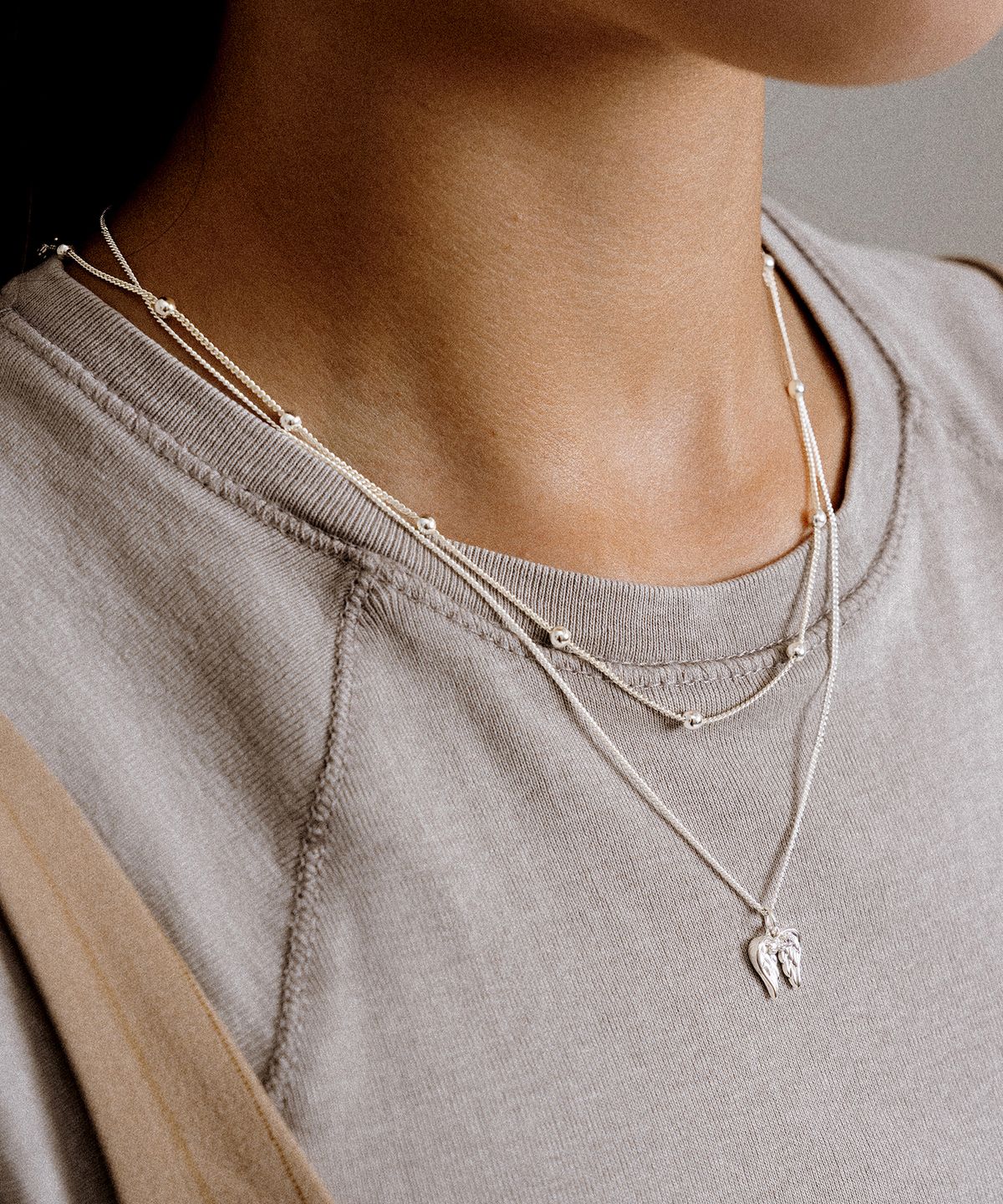 스칼렛또(SCALETTO) UR004 Wing Pendant Layered Necklace