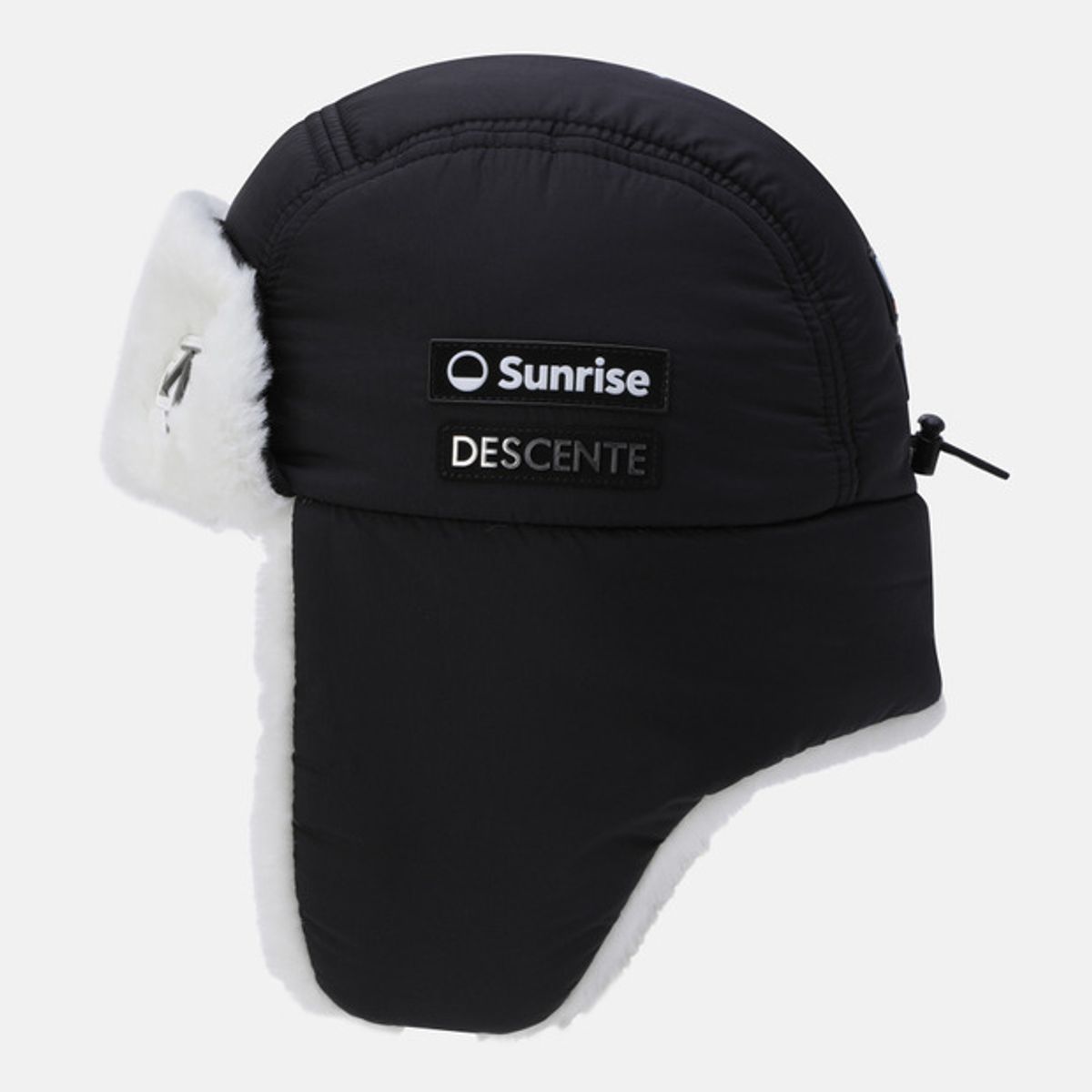 데상트(DESCENTE) 영애슬릿 패디드 트루퍼햇 블랙 SQ32JSCP92