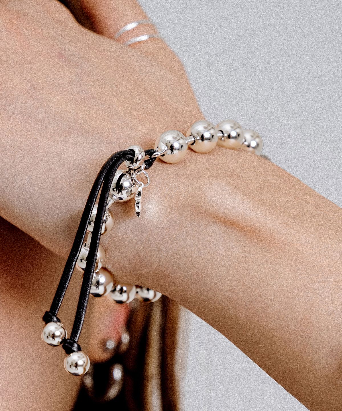 스칼렛또(SCALETTO) UR010 Bold Ball Chain Bracelet