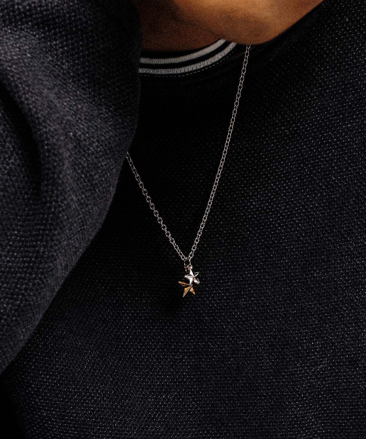 스칼렛또블랙(SCALETTOBLACK) URM009 Two-Star Pendant Necklace