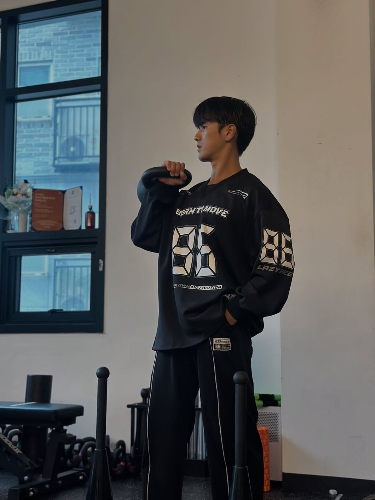 레이지비(LAZYBEE) 자이언트핏 긴팔티 럭비져지 오버핏 헬스 짐웨어 맨투맨 러닝 저지 블록코어 W 블랙2
