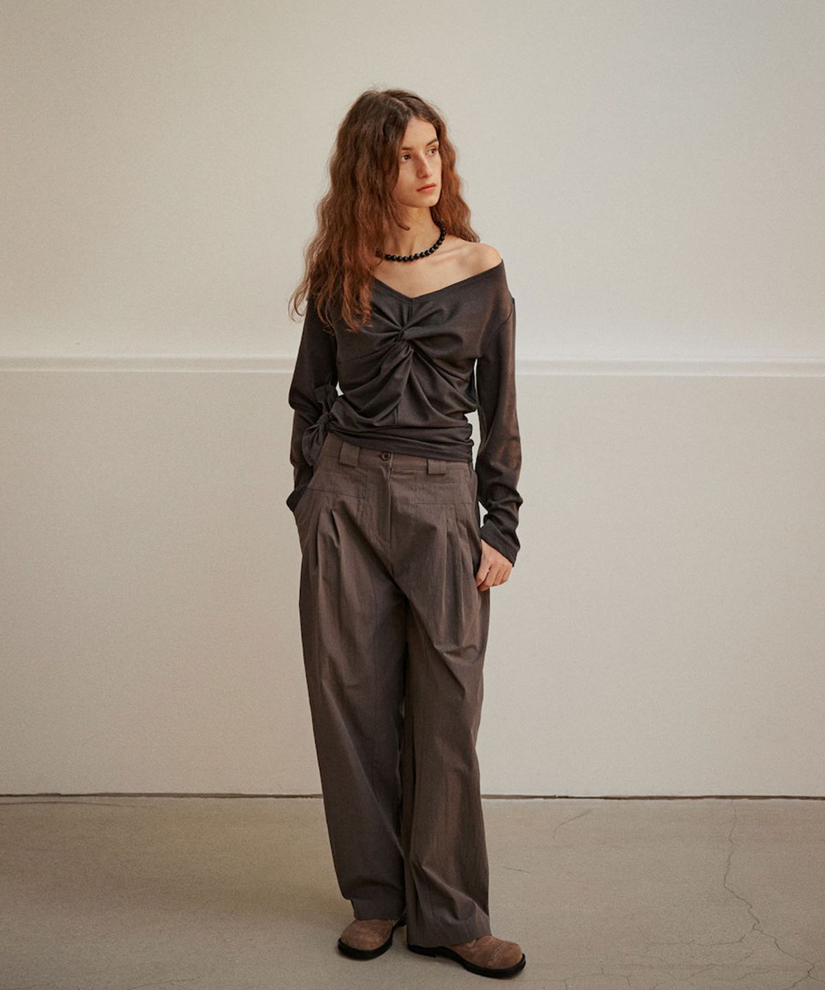 아우로(OURO) COTTON JERSEY PANTS [ CHARCOAL ]