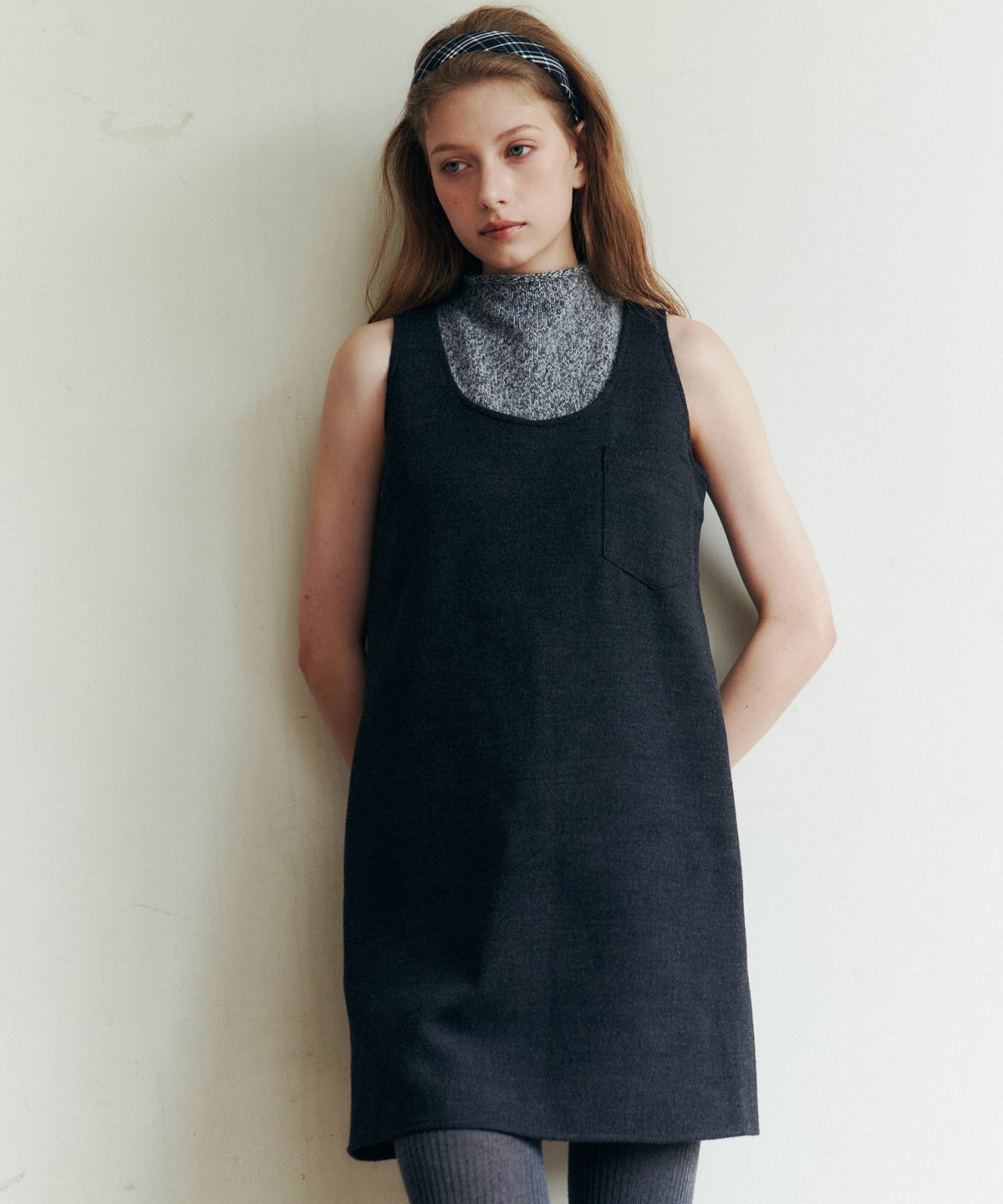 러브어스유(LOVEUSU) Lamb Wool Mini Dress (Charcoal)