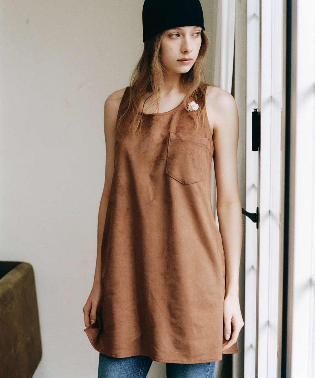 러브어스유(LOVEUSU) Lamb Suede Mini Dress (Beige)
