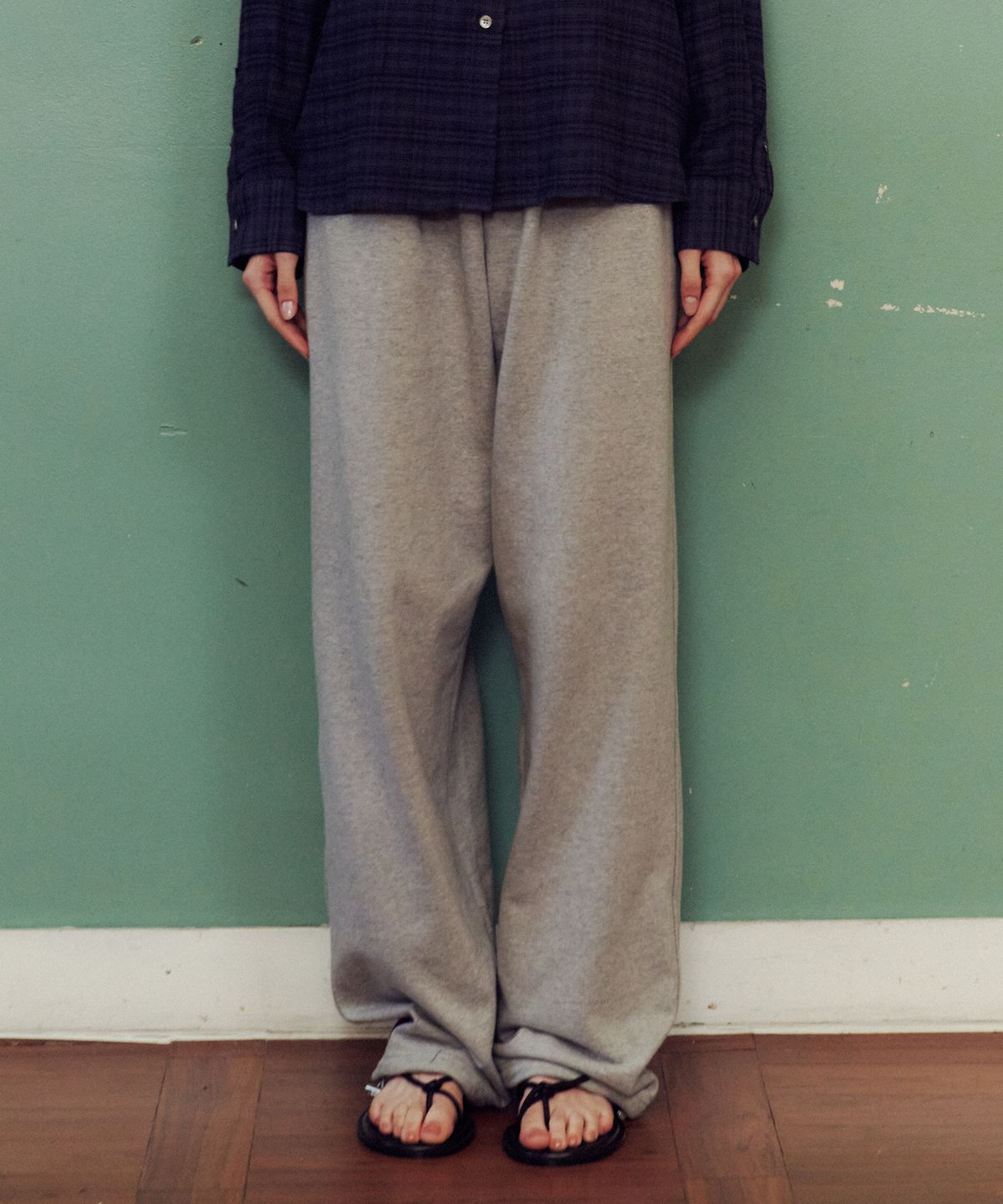 러브어스유(LOVEUSU) LOVE US U Sweat Pants (Melange)
