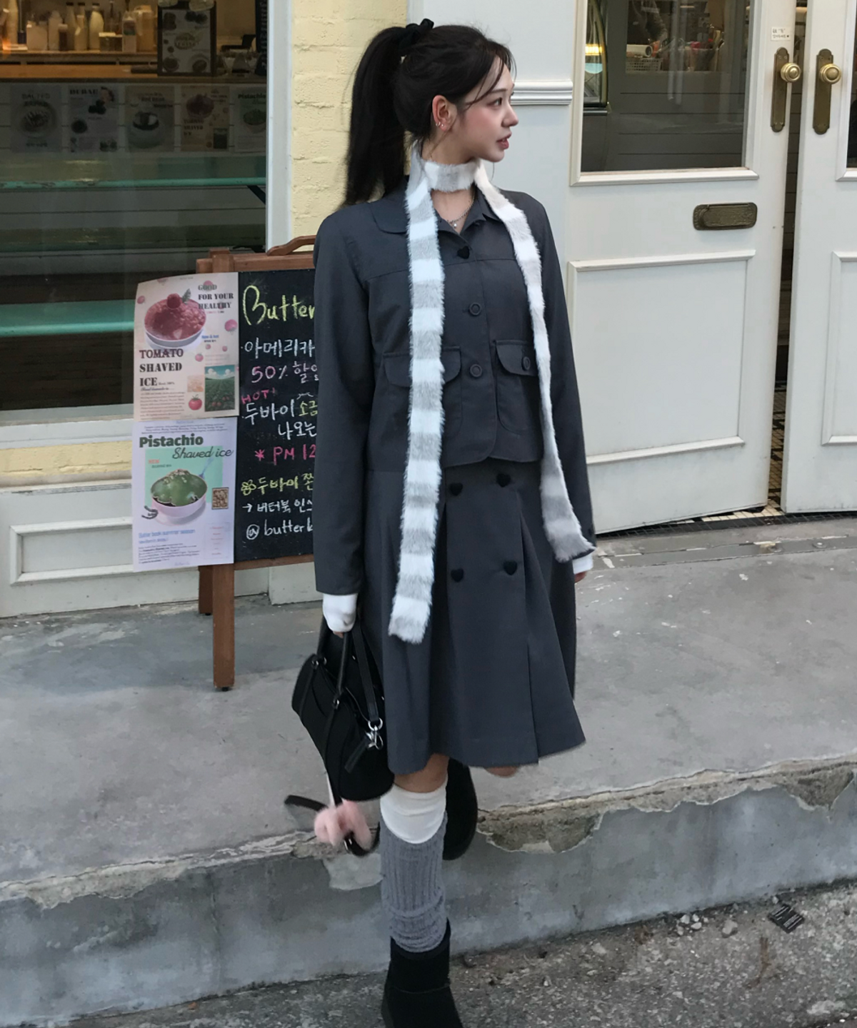 로긴 앤 로지(ROGIN N ROSIE) Heart Button Point Blazer Jacket Charcoal