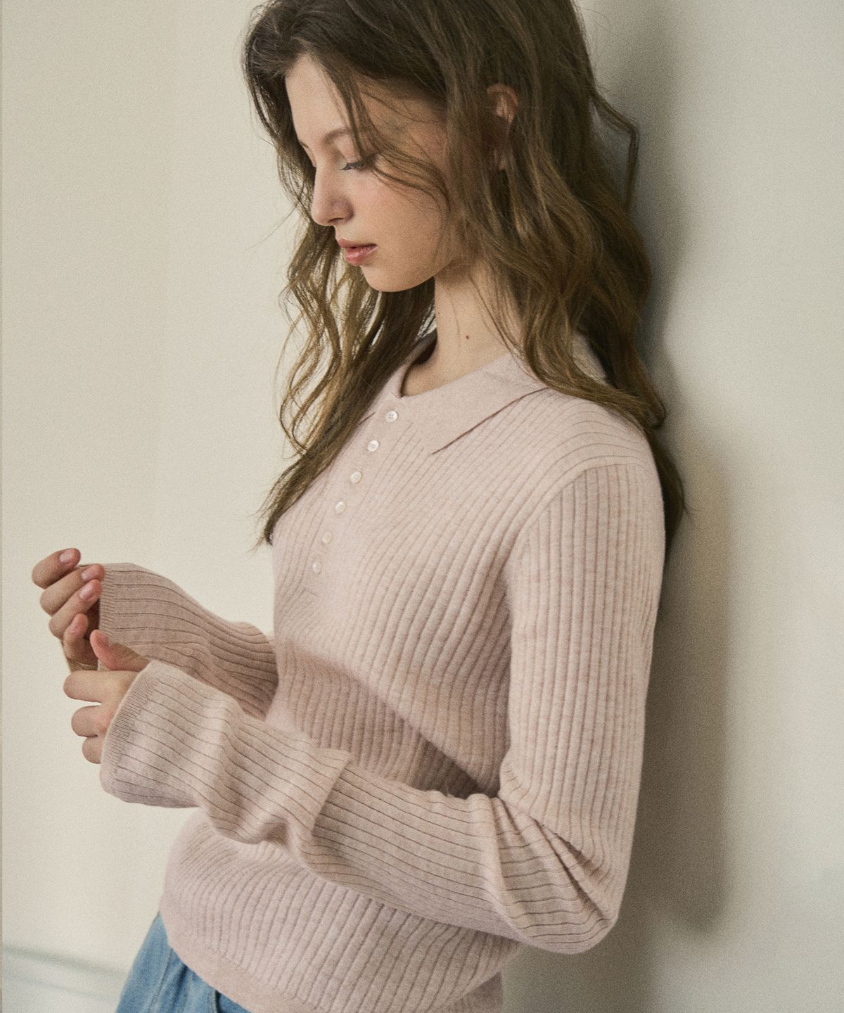 아우어노스텔지아(OURNOSTALGIA) deer ribbed collar knit_Light pink(OC25-KN01)