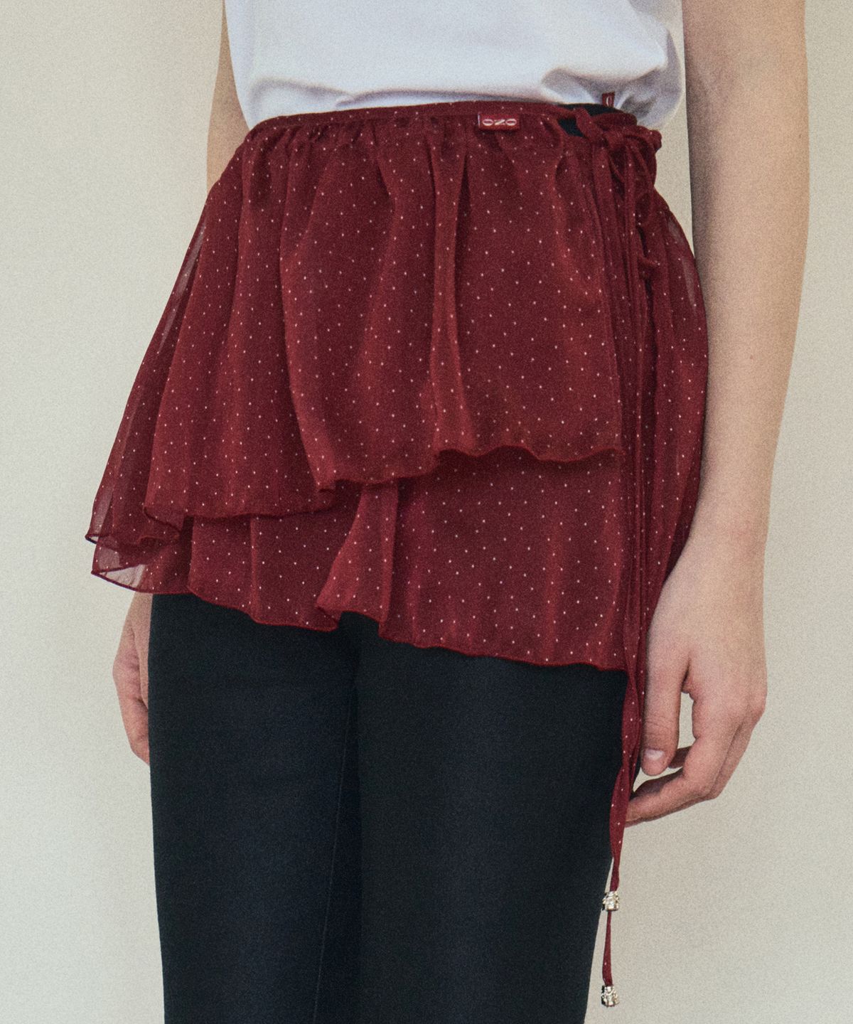 아우어노스텔지아(OURNOSTALGIA) Dot shirring wrap skirt_Burgundy(O25-SK04)