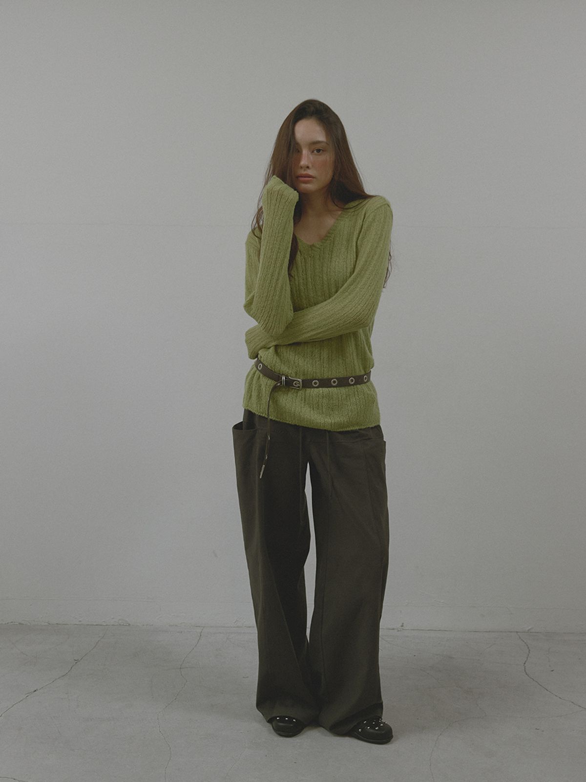 아수라(ASURA) V-NECK GOLGI KNIT (OLIVE)