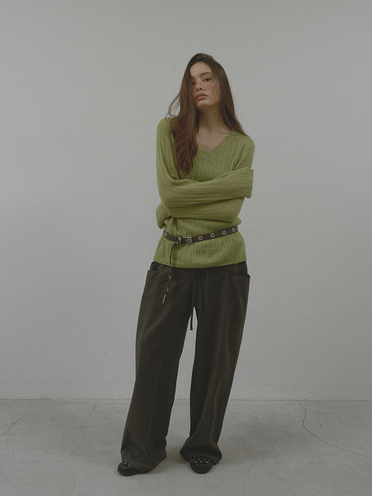 아수라(ASURA) V-NECK GOLGI KNIT (OLIVE)