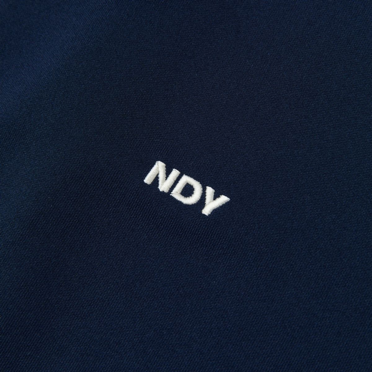 엔디와이(NDY) NY 미니멀 트랙 탑 네이비