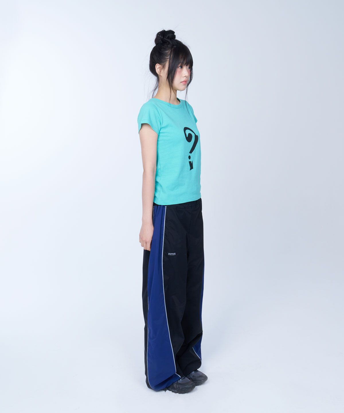 라이라이(LYELYE) Side piping nylon pants (black)