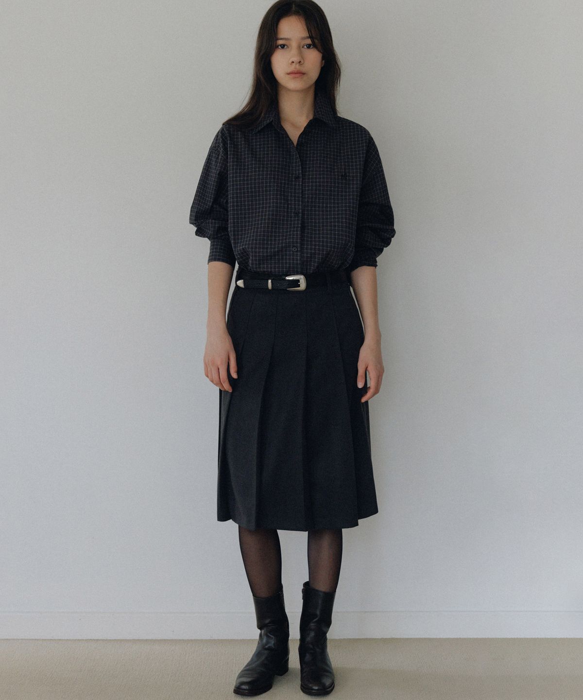 앤니즈(ANDNEEDS) Kay wool pleats midi skirt (charcoal gray)