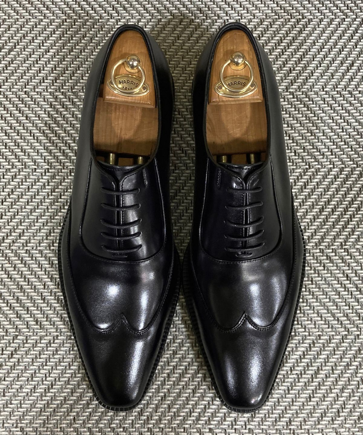 조앤슈(JOENSHOE) 디그니티 이태리 윙팁 옥스퍼드 블랙fg