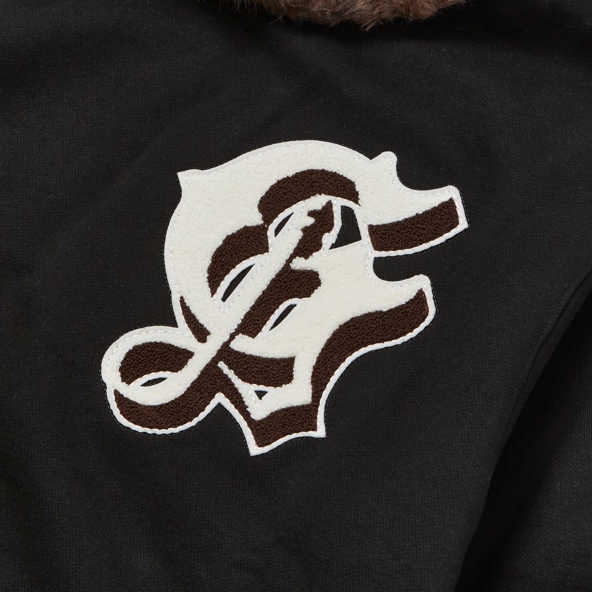가먼츠팹(GARMENTS FAB) Old English Fur Hoodie (BLACK)
