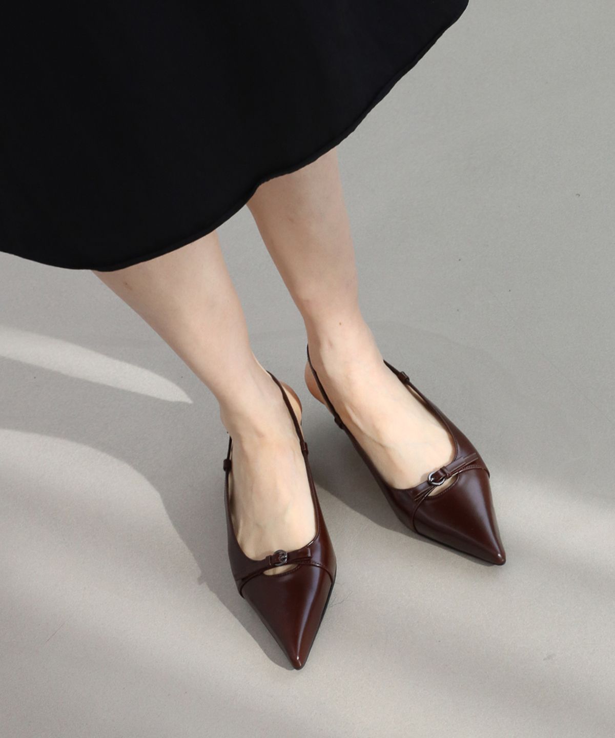 몰핀(MOLPIN) Pin slingback_25512_brown