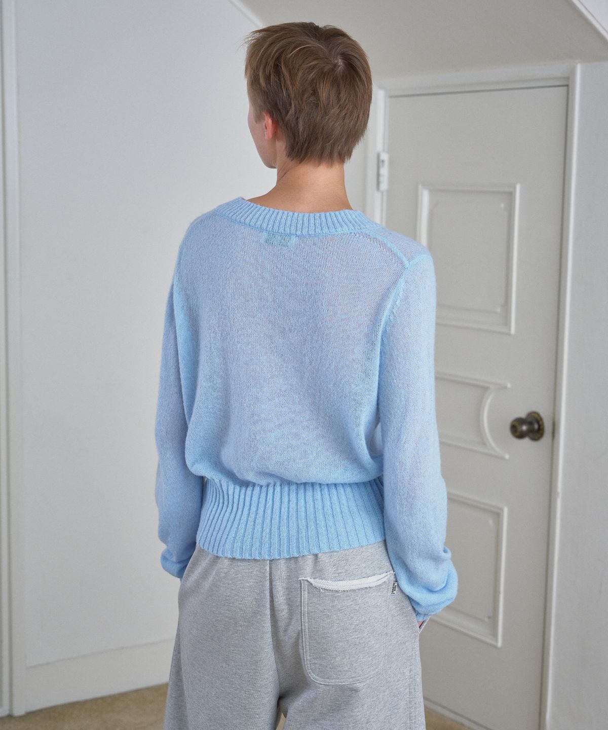 시메트릭 퍼센트(SYMMETRICPERCENT) Baby Logo Knit Top / Sky Blue