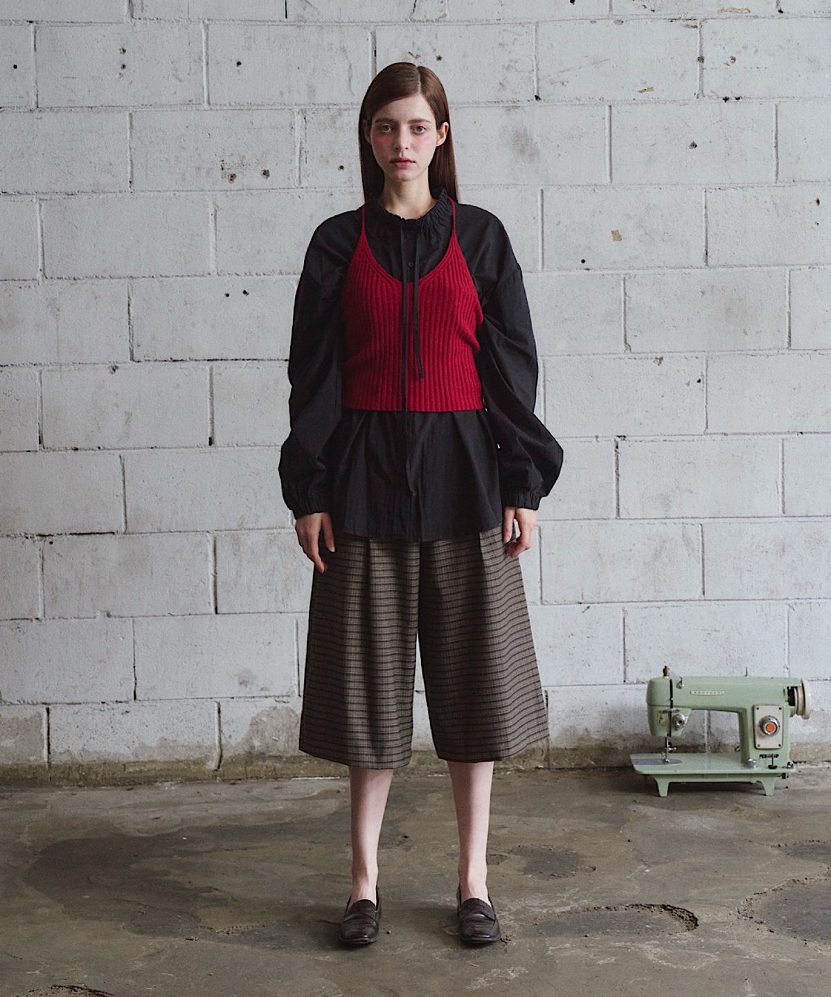 아포엠(APOEM) Checked Bermuda Pants (2C)