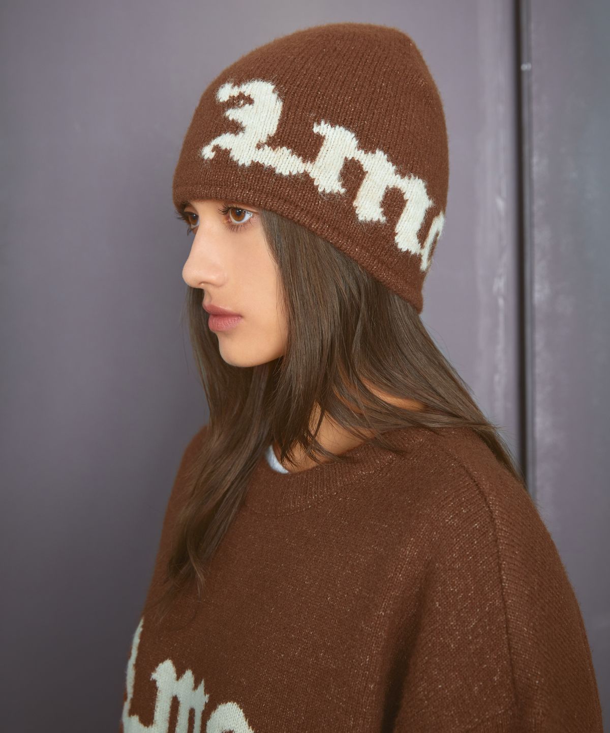 엘엠씨(LMC) GOTHIC NAME KNIT BEANIE brown