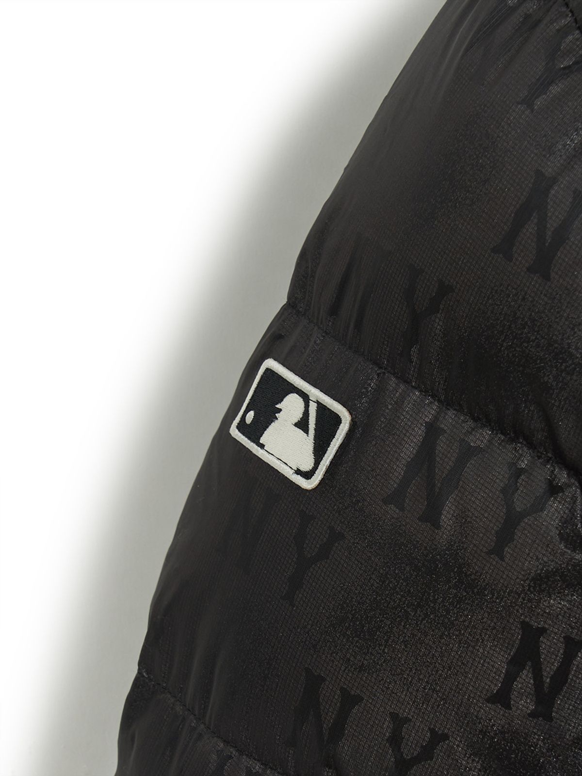 엠엘비 키즈(MLB KIDS) 모노그램 빈티지 DTP 숏 덕다운 NY (Black)