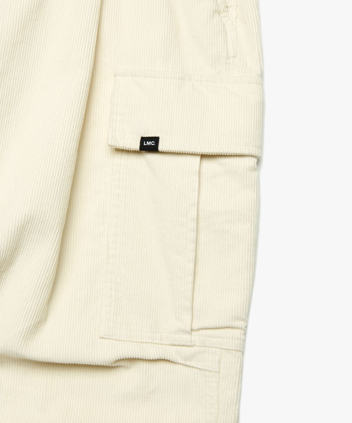 엘엠씨(LMC) CORDUROY WIDE CARGO PANTS ivory