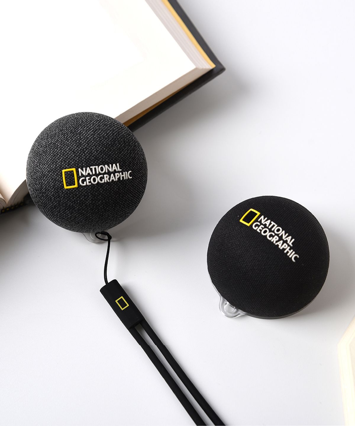 내셔널지오그래픽 디지털(NATIONAL GEOGRAPHIC DIGITAL) 맥세이프 블루투스 스피커 NGM-MBS 휴대용 미니 스피커 웨어러블 캠핑 초소형