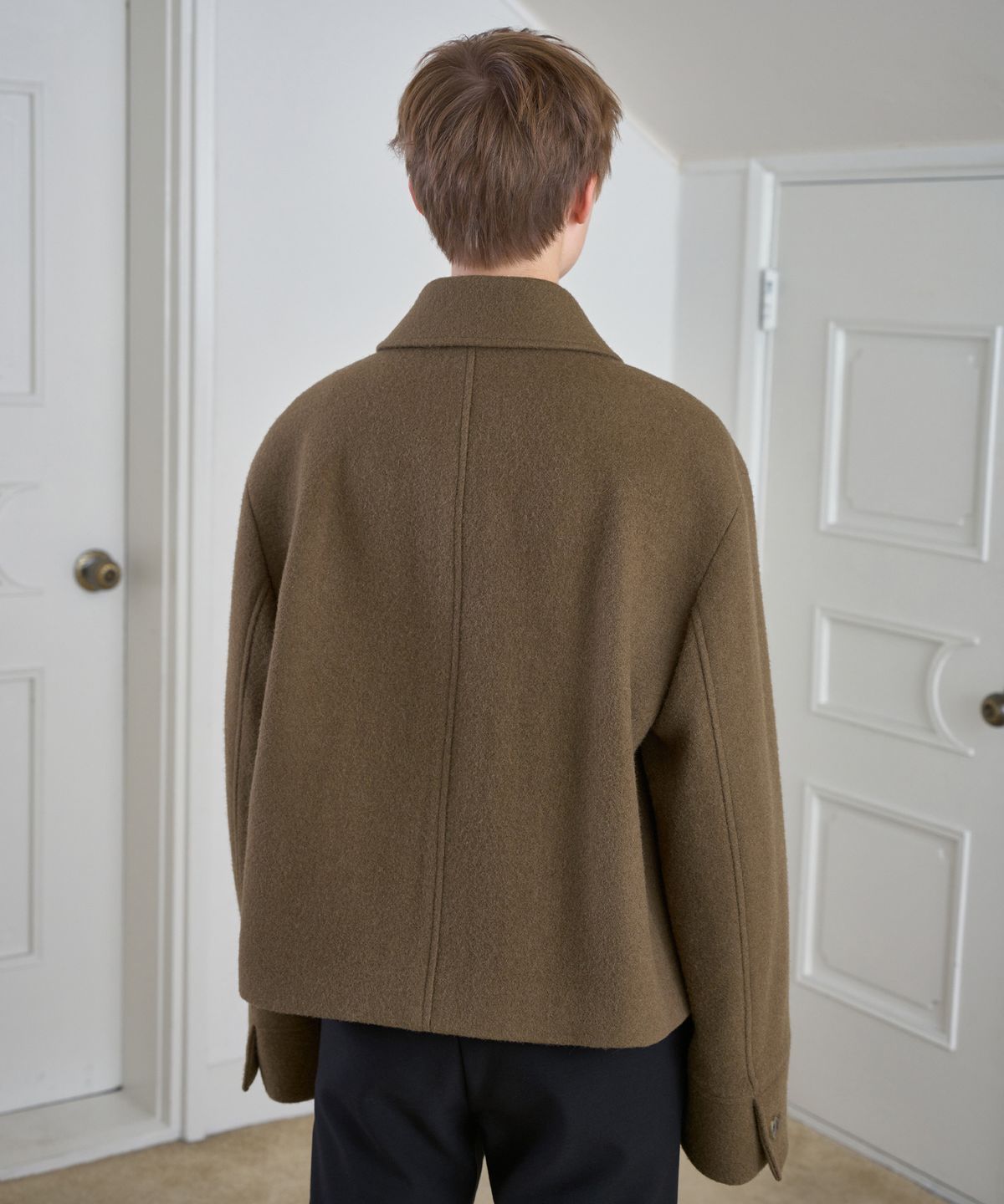 시메트릭 퍼센트(SYMMETRICPERCENT) Minimal Crop Coat / Mocha Brown