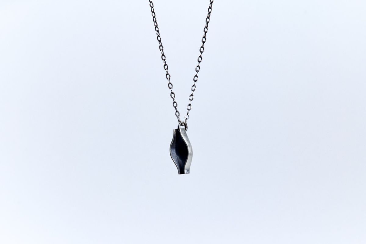 오버더라인(OVER THE LINE) P.O.C Lens Pendant