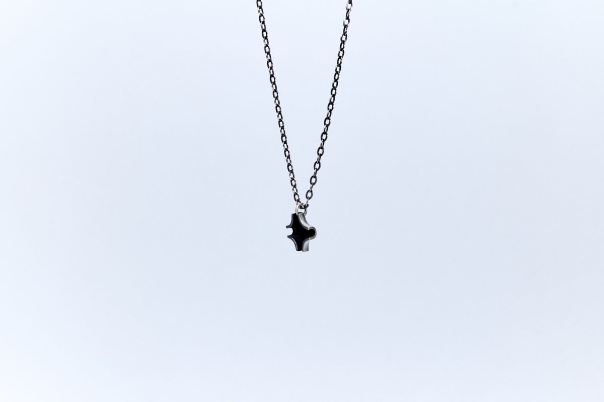 오버더라인(OVER THE LINE) P.O.C Focal Pendant (small)