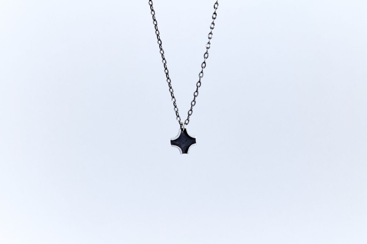 오버더라인(OVER THE LINE) P.O.C Focal Pendant (small)