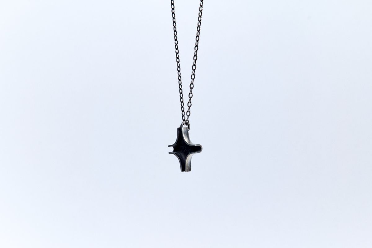오버더라인(OVER THE LINE) P.O.C Focal Pendant