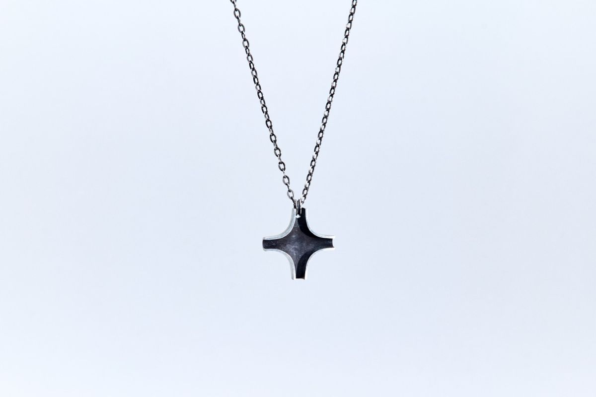 오버더라인(OVER THE LINE) P.O.C Focal Pendant