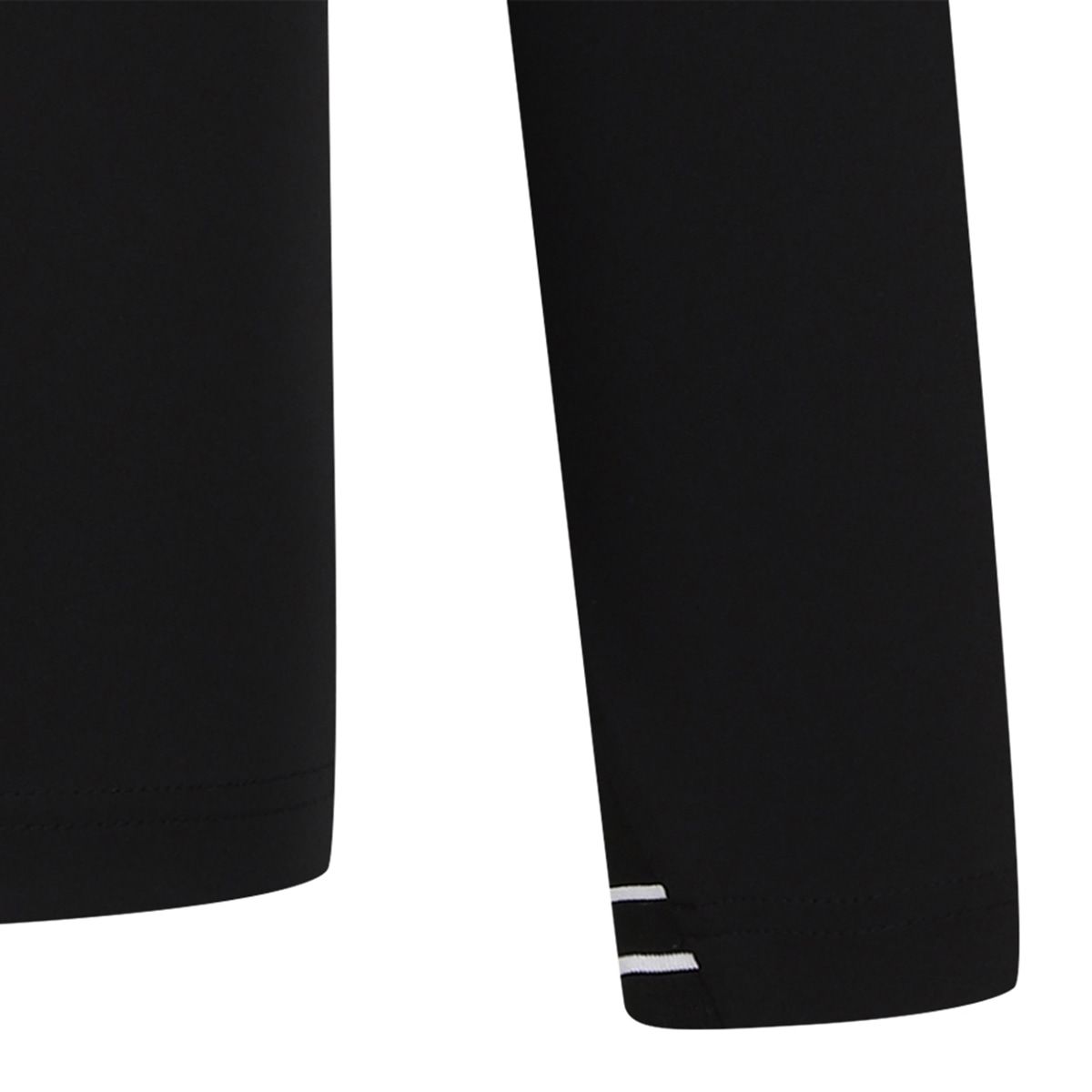 테일러메이드 어패럴(TAYLORMADE APPAREL) 남성 소프트피치 베이스레이어 하이넥 티셔츠 TTO-37HG41-199