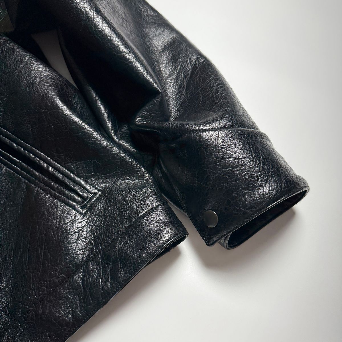 시티스트리트(CITY STREET) DIRTY FAUX LEATHER  WORK JACKET - BLACK