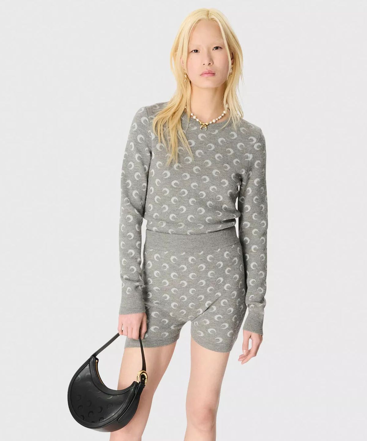 마린 세르(MARINE SERRE) (W) 문 자카드 니트 피티드 크루넥 스웨터 미스티 그레이 MOON JACQUARD KNIT FITTED CREWNECK SWEATER GR60 MISTY GREY