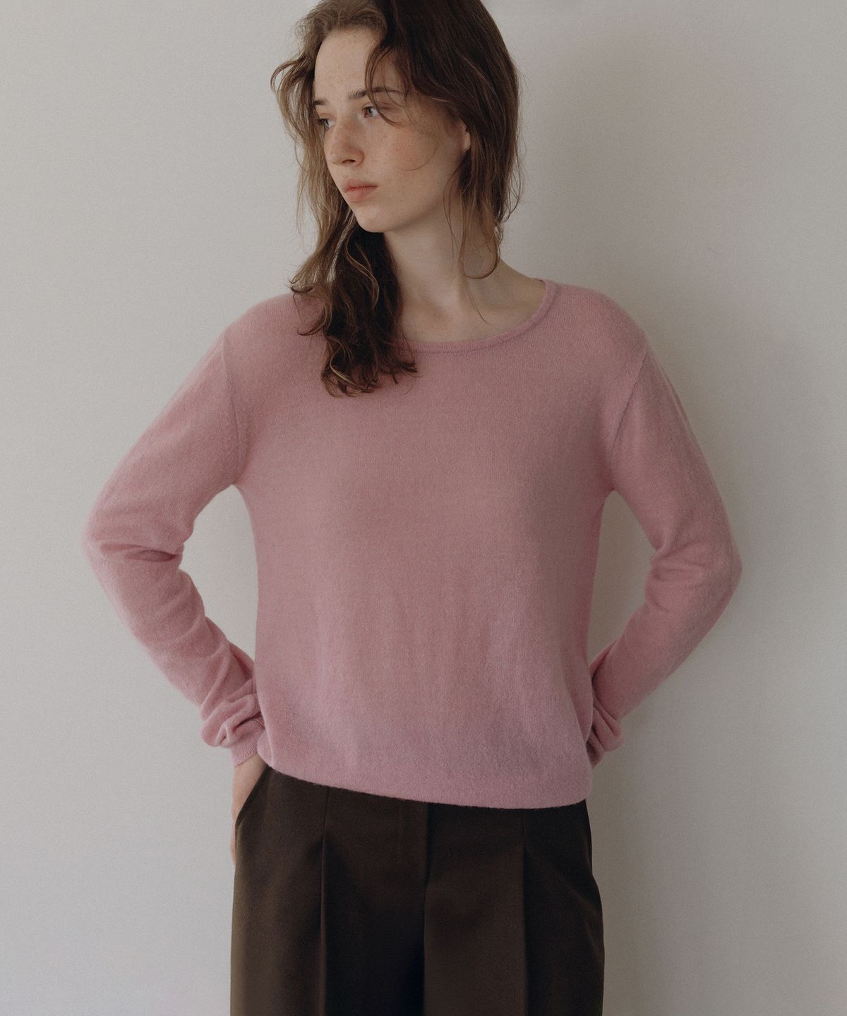 앤니즈(ANDNEEDS) Roco alpaca round knit (pink)