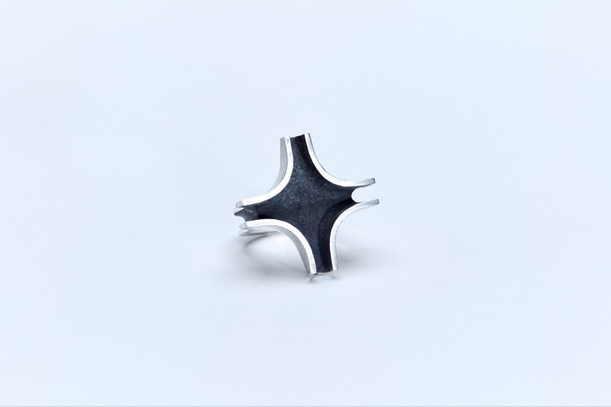 오버더라인(OVER THE LINE) P.O.C Focal Ring