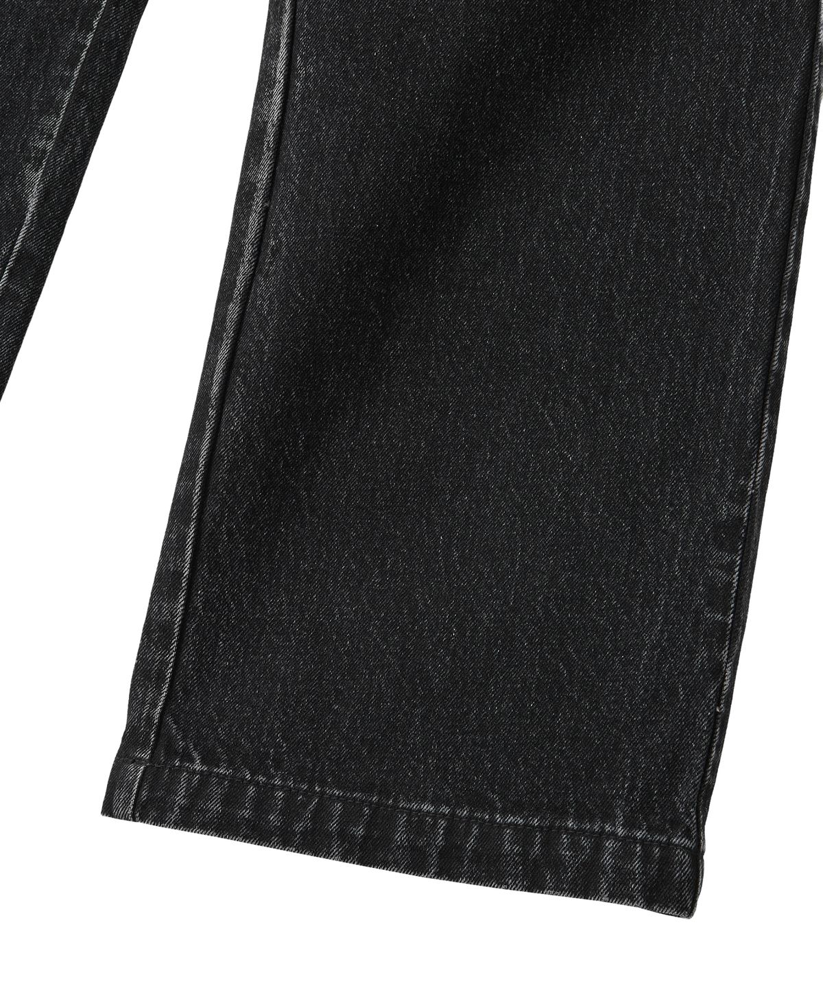 우알롱(WOOALONG) Grain Curved Seam Washed Denim Pants - BLACK