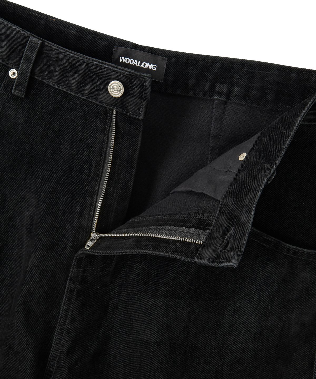 우알롱(WOOALONG) Velvet Stitch Curve Balloon Wide Denim Pants - BLACK
