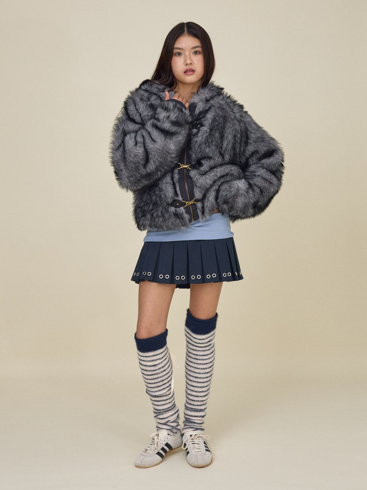 글로니(GLOWNY) SUNDAE STRIPE KNIT WARMER (NAVY)