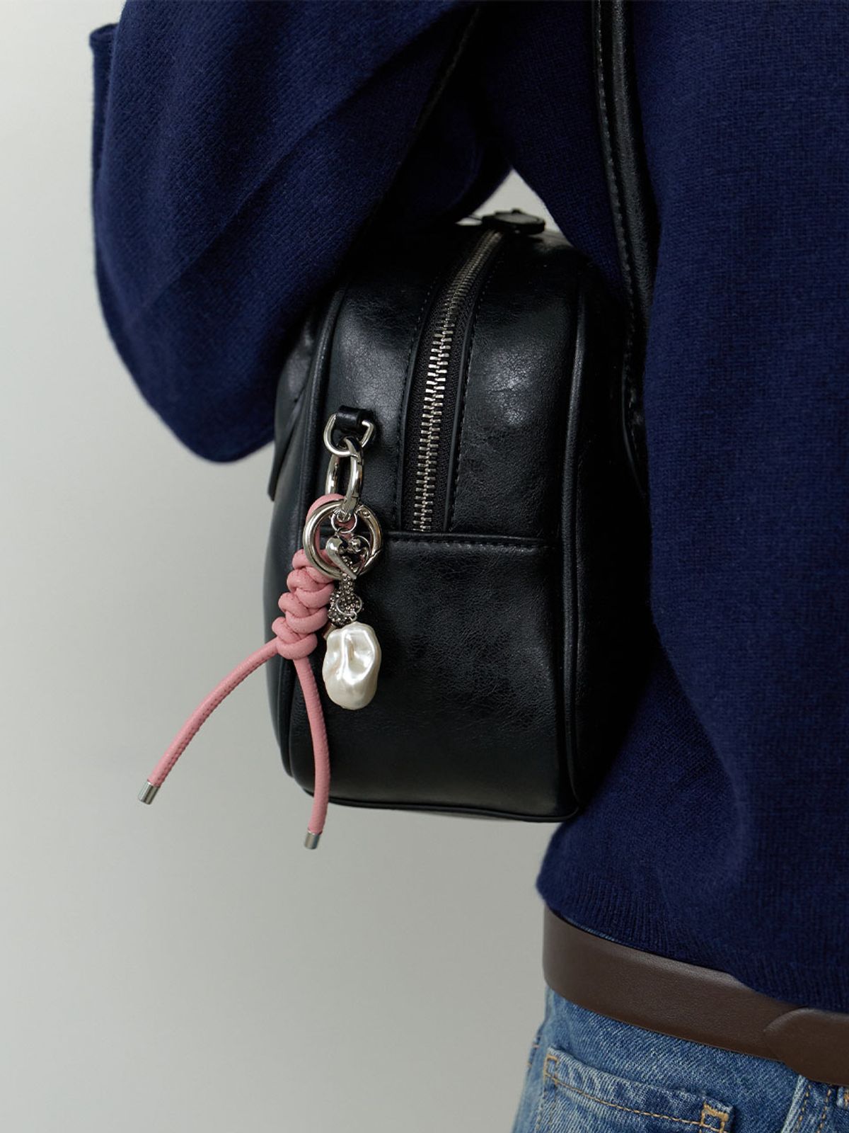 러브미몬스터(LOVE ME MONSTER) Chic Pearl Cubic Knot Keyring (L253MSG080)