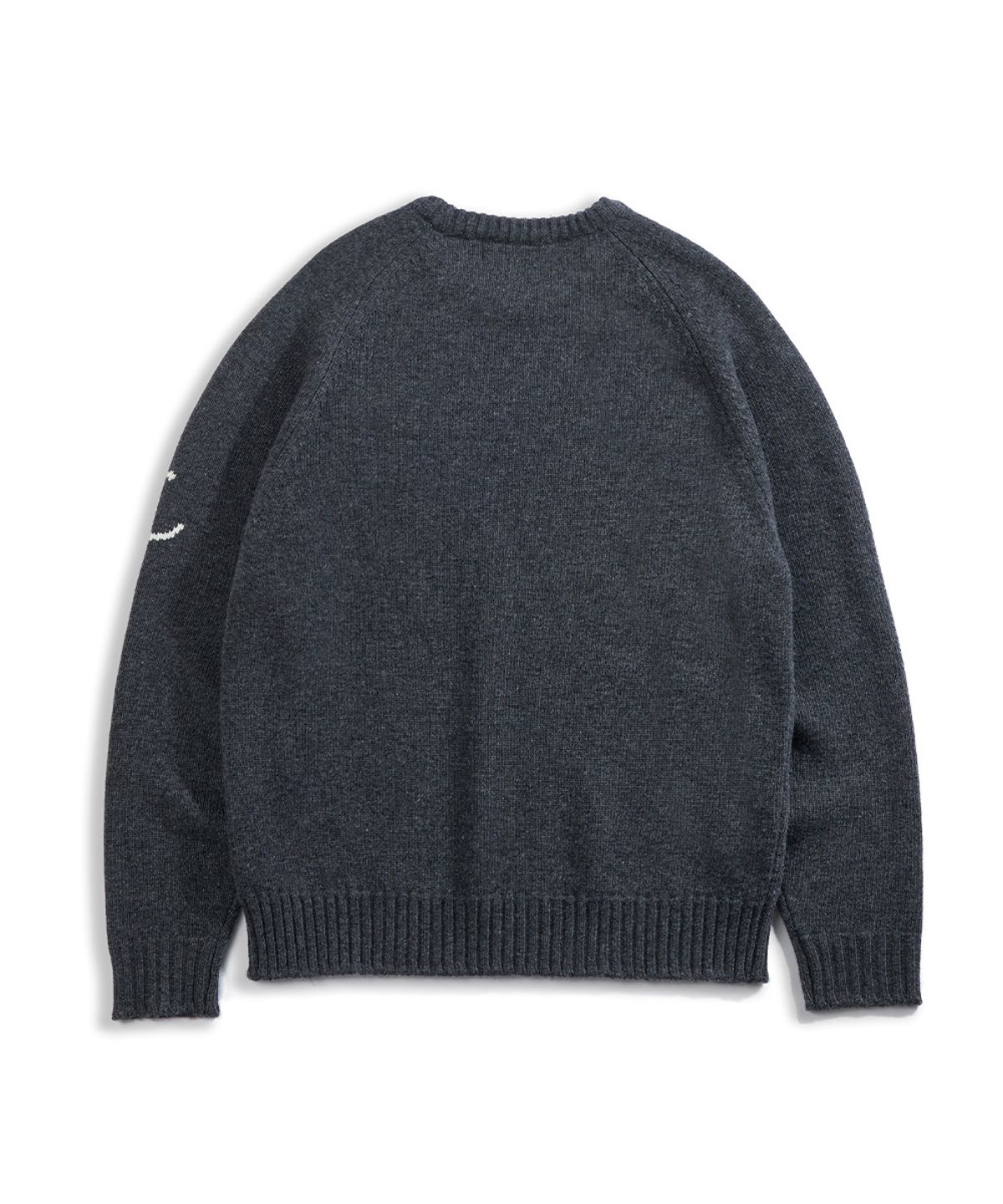 건지 울른스(Guernsey Woollens) 슈퍼파인 메리노울 나그랑 스웨터 - 차콜